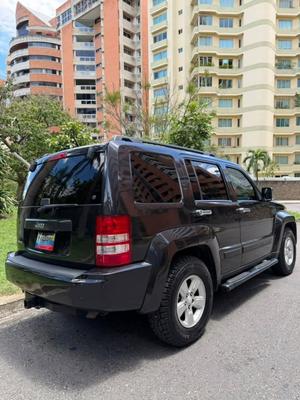 Jeep Cherokee KK 2011