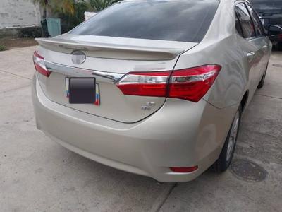 Toyota Corolla 2015