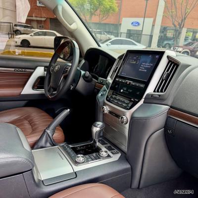 Toyota Land Cruiser 2020