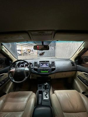 Toyota Fortuner 2015