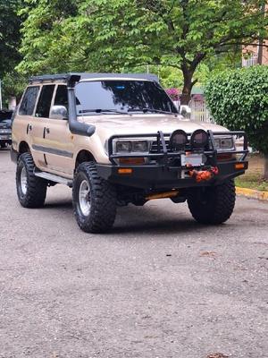 Toyota Land Cruiser 2002
