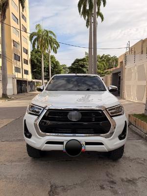Toyota Hilux 2025