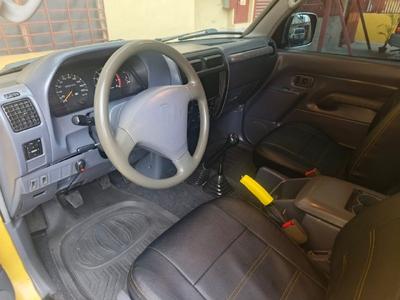 Toyota Meru 2005