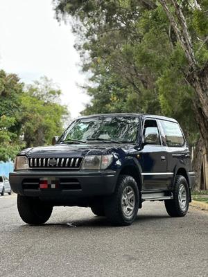 Toyota Meru 2005