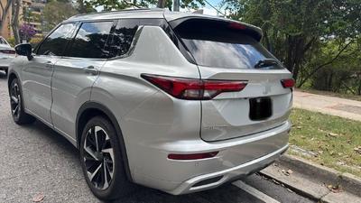 Mitsubishi Outlander 2024