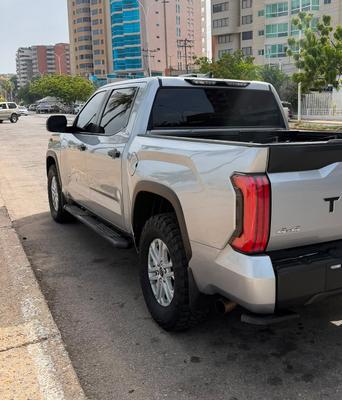 Toyota Tundra 2024