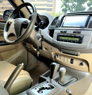 Toyota Fortuner 2012