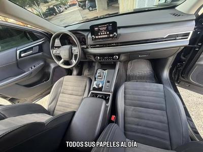 Mitsubishi Outlander 2025