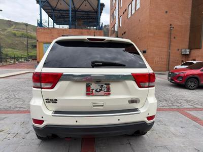 Jeep Grand Cherokee 2011