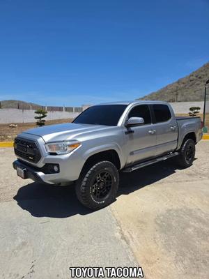 Toyota Tacoma 2017