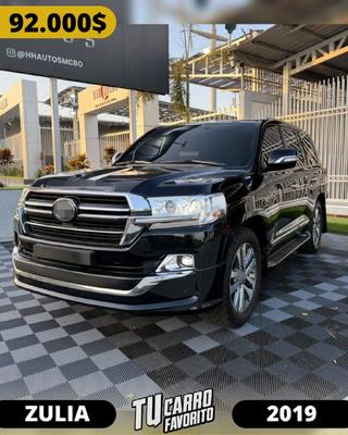 Toyota Land Cruiser 200 VXR 2019