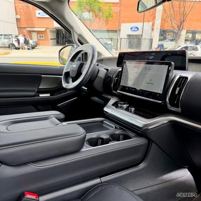 Ford Expedition 2025