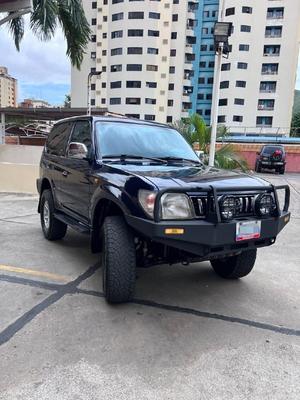 Toyota Meru 2006