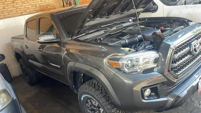 Toyota Tacoma 2016