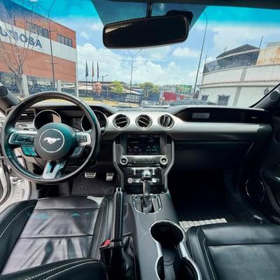 Ford Mustang GT 50 Years Edition 2015
