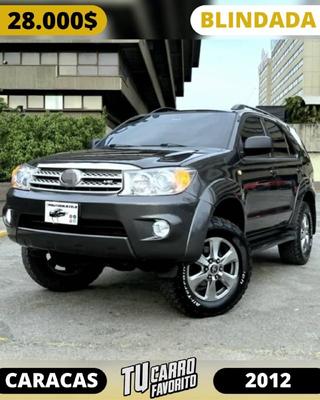 Toyota Fortuner 2012