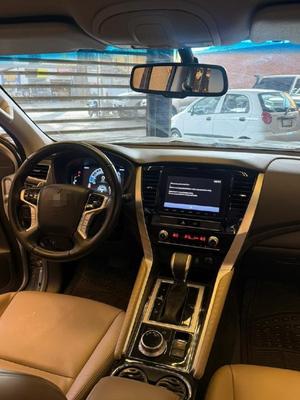 Mitsubishi Montero 2020