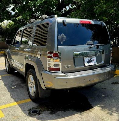 Jeep Cherokee 2010