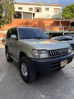 Toyota Meru 2009