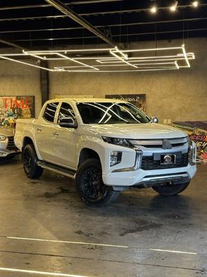 Mitsubishi L200 2020