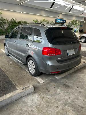 Volkswagen Spacefox 2013