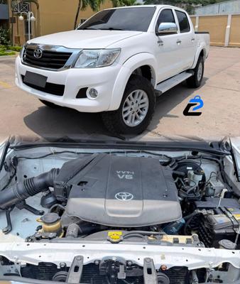 Toyota Hilux 2013