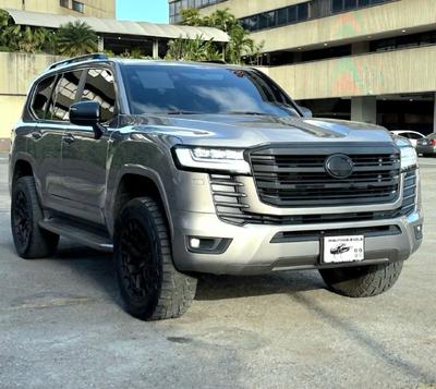 Toyota Land Cruiser 2023