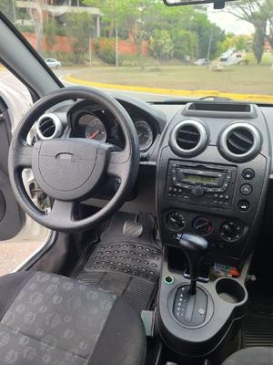 Ford Fiesta 2011