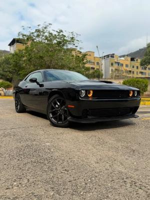 Dodge Challenger 2023