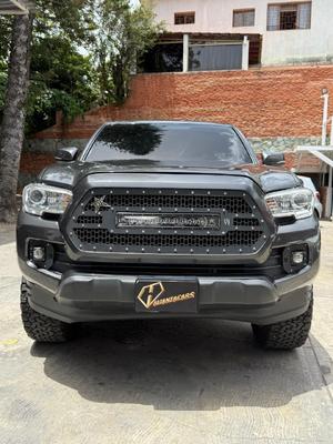 Toyota Tacoma 2017