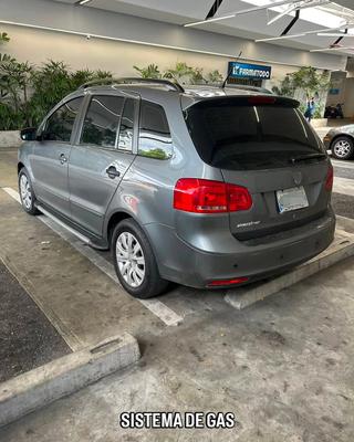 Volkswagen Spacefox 2013