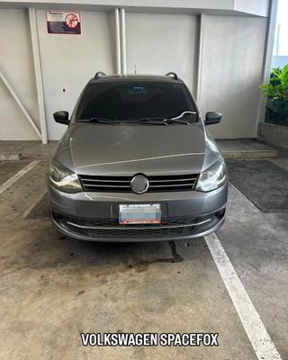 Volkswagen Spacefox 2013