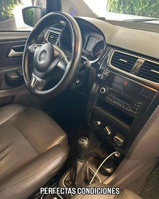 Volkswagen Spacefox 2013