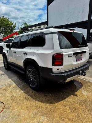 Toyota Land Cruiser 2024