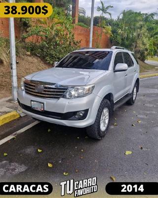 Toyota Fortuner 2014