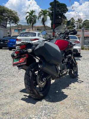 Suzuki V-Strom 1000 2016
