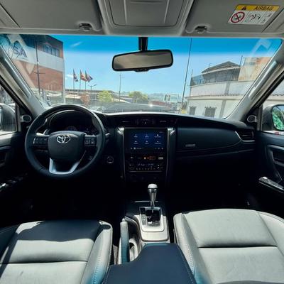 Toyota Fortuner 2025