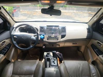 Toyota Fortuner 2012