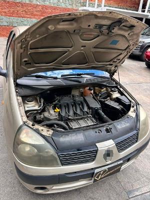 Renault Clio 2005