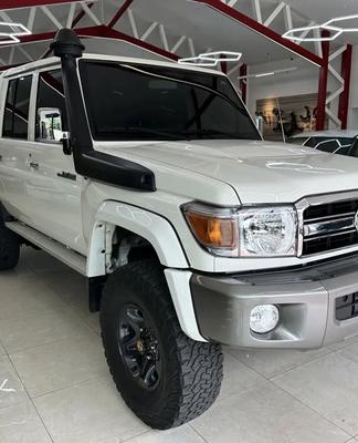 Toyota Land Cruiser Serie 79 LX 2022