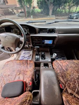 Toyota Land Cruiser 2002
