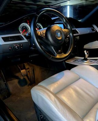 BMW M5 2008