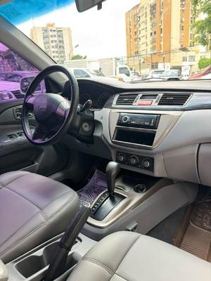 Mitsubishi Lancer 2013