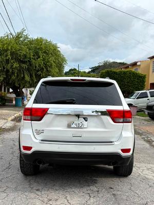 Jeep Grand Cherokee 2012