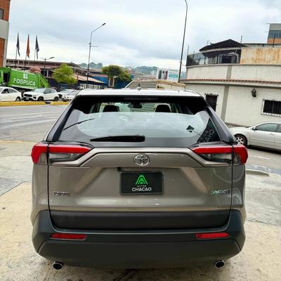 Toyota RAV4 2025