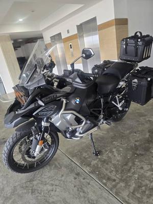 BMW GS 1250R 2023