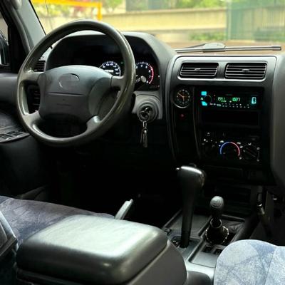 Toyota Land Cruiser 2004