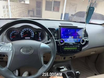 Toyota Fortuner 2013