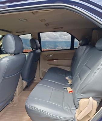 Toyota Fortuner 2011