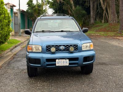 Nissan Pathfinder 2001